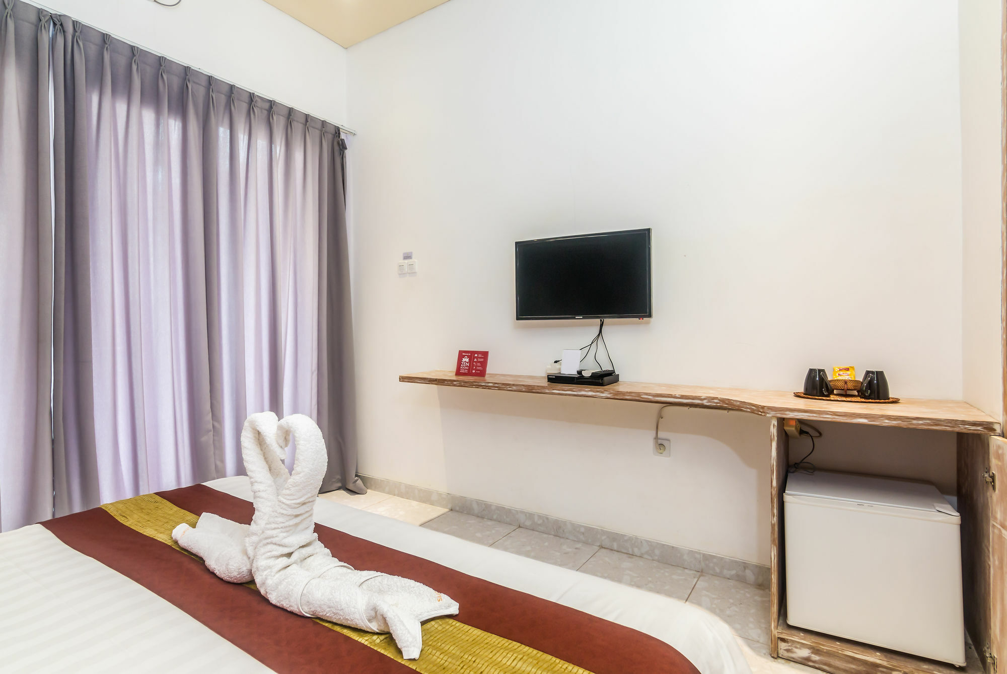 Zen Rooms Denpasar Mertasari Kültér fotó