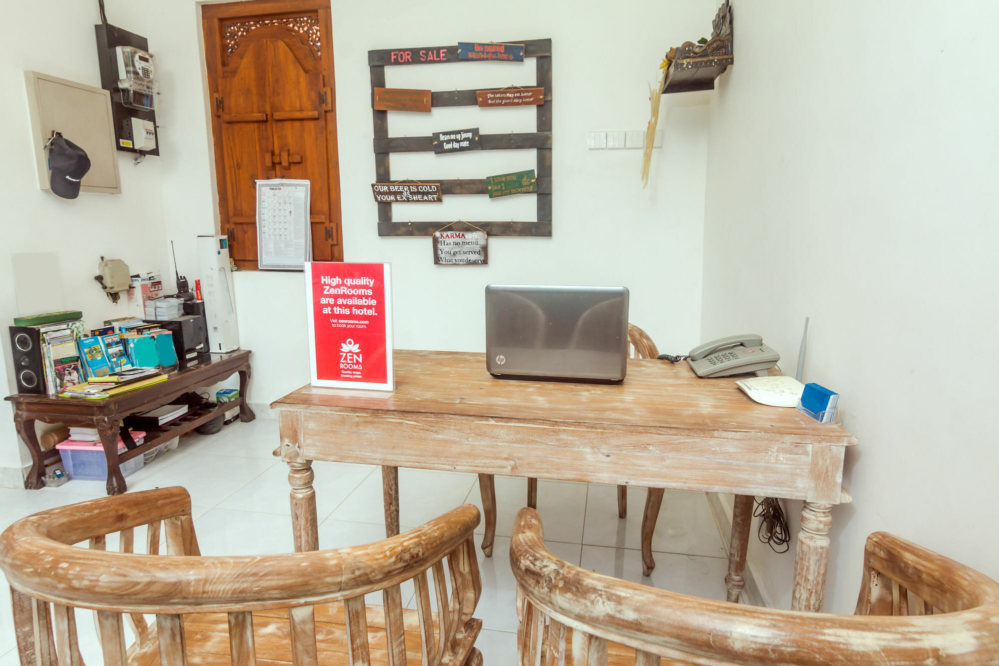 Zen Rooms Denpasar Mertasari Kültér fotó